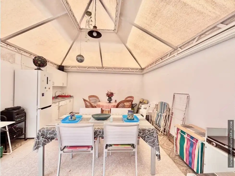 Menjador de Casa o xalet en venda en Benicasim / Benicàssim amb Terrassa i Piscina