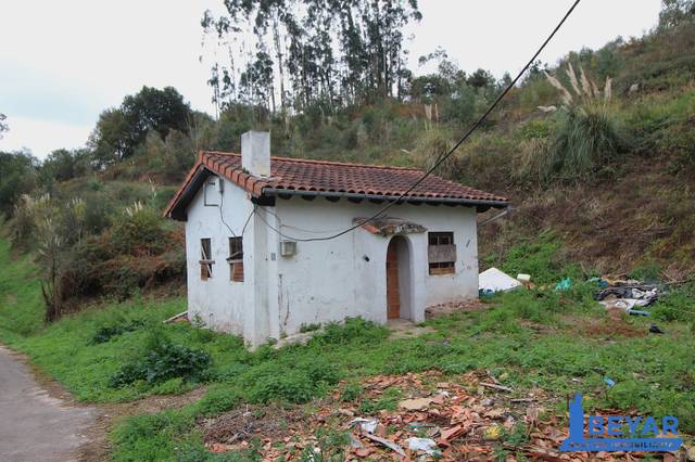 Casa-chalet en Venta en Barcenilla - Barrio Posadorios, 18 en Barcenilla