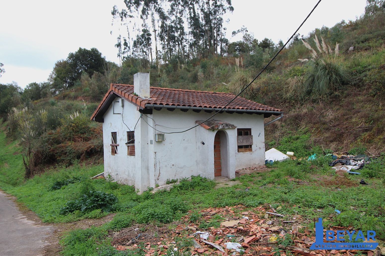 Vista exterior de Casa o xalet en venda en Piélagos amb Jardí privat