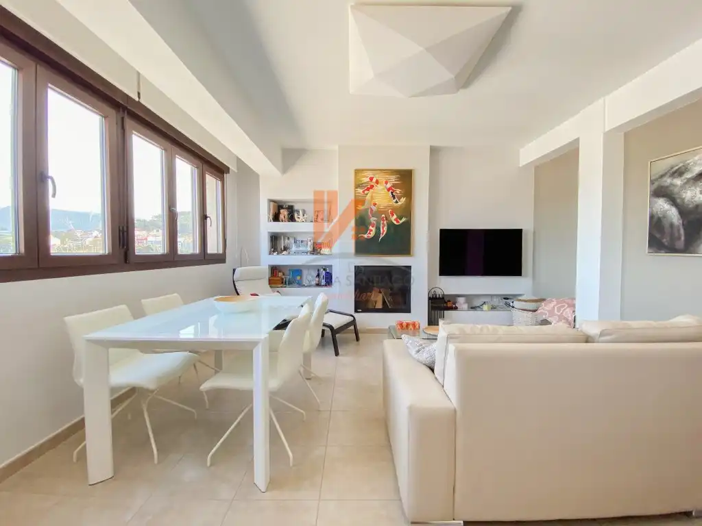 Sala d'estar de Casa o xalet en venda en Porto do Son amb Aire condicionat, Terrassa i Rentadora