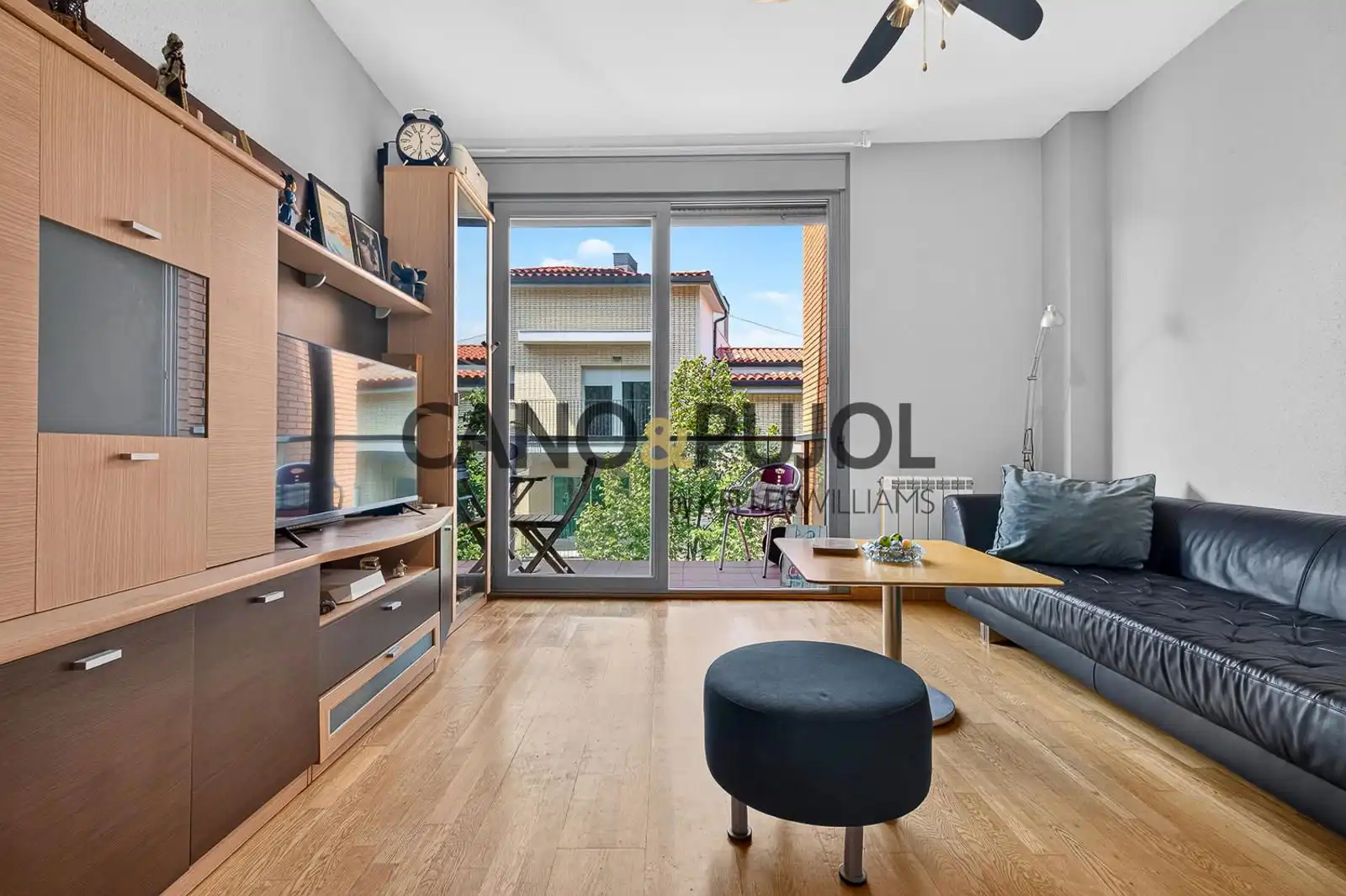 Sala de estar de Piso en venta en Rubí con Calefacción y Terraza