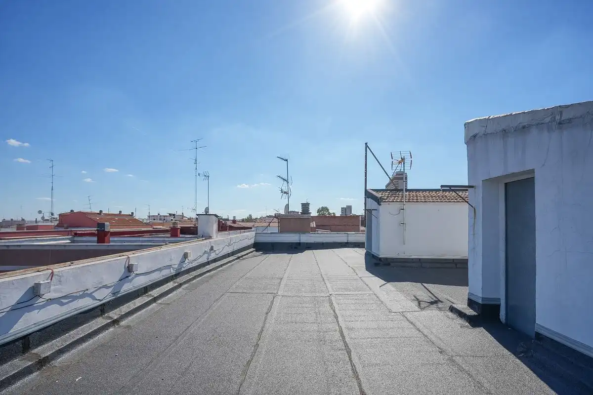 Vista exterior de Piso en venta en Madrid con Aire acondicionado y Calefacción
