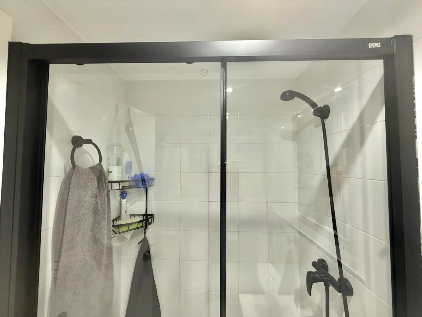 Bathroom of Flat for sale in Madrid  with Heating, Terrace and Furnished