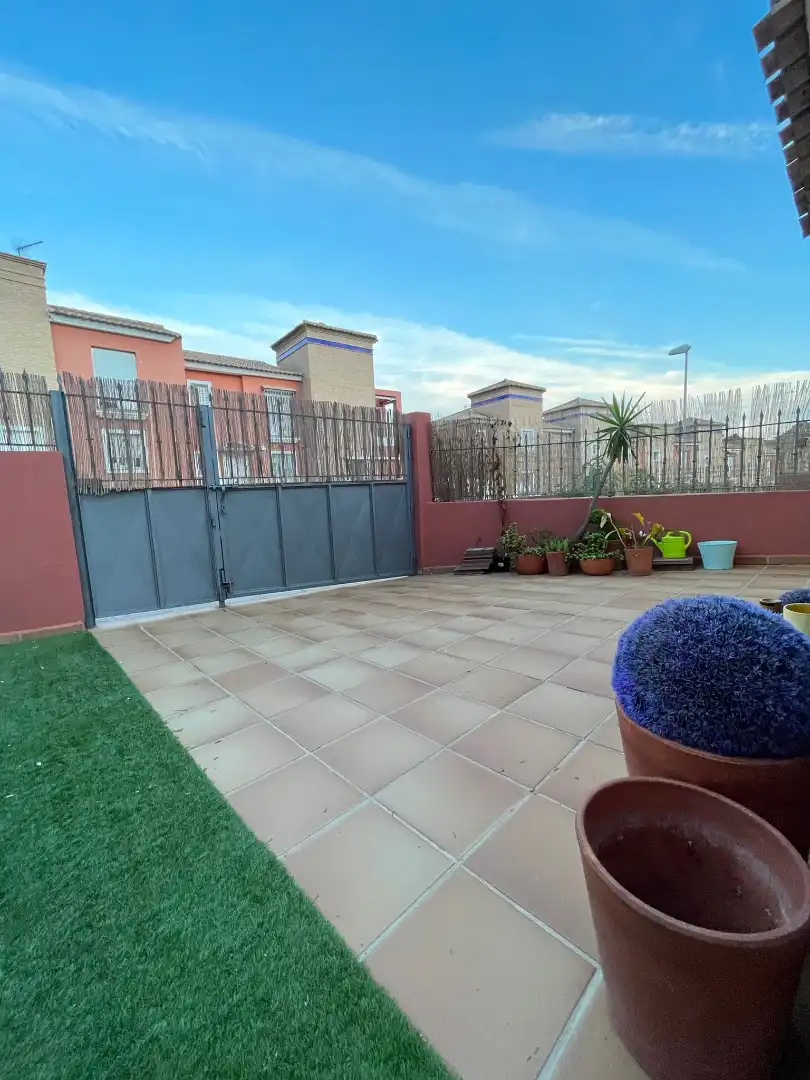 Terrassa de Casa adosada en venda en Vélez-Málaga amb Terrassa i Moblat