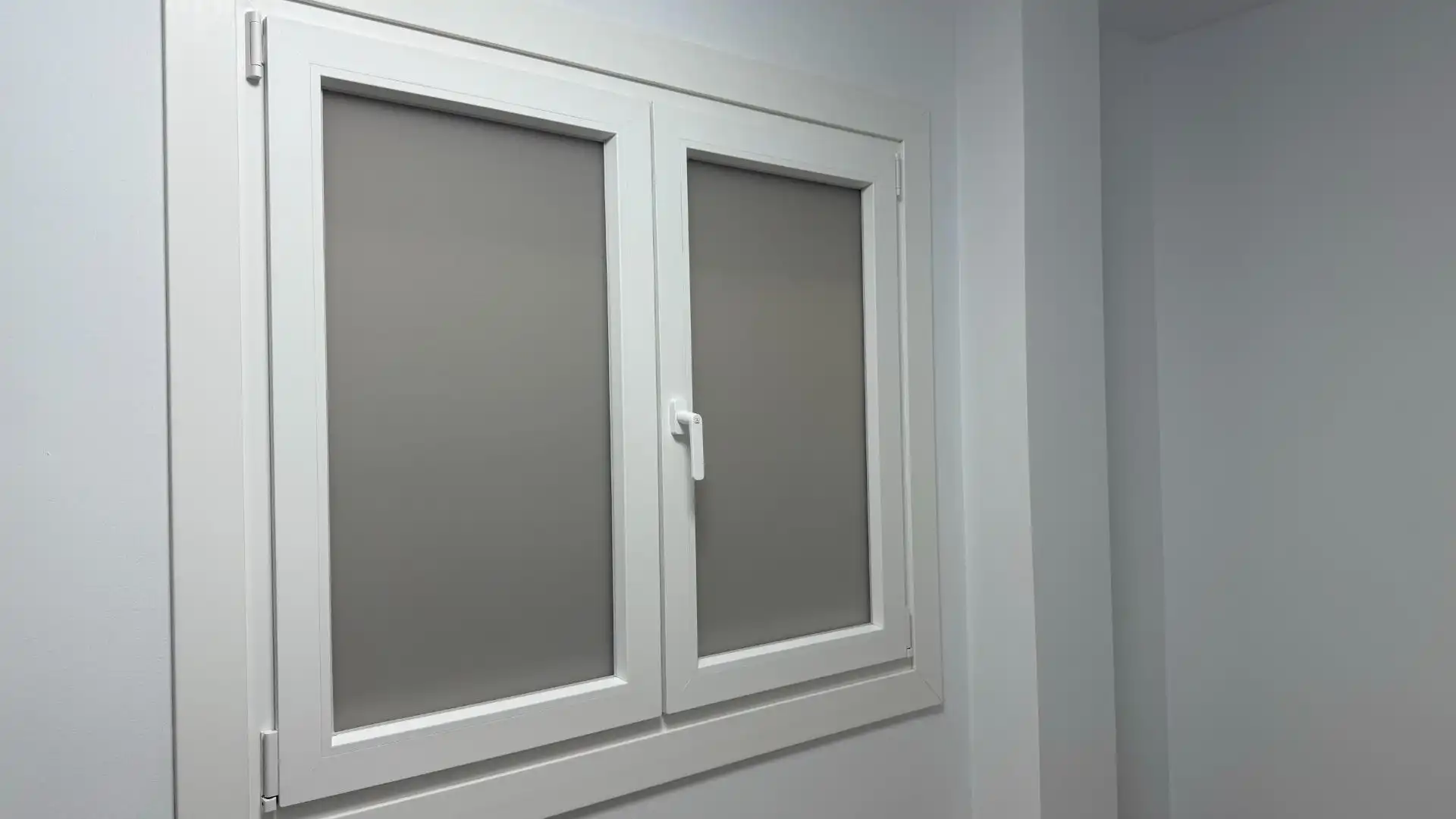Bedroom of Flat for sale in Deltebre  with Air Conditioner, Heating and Terrace