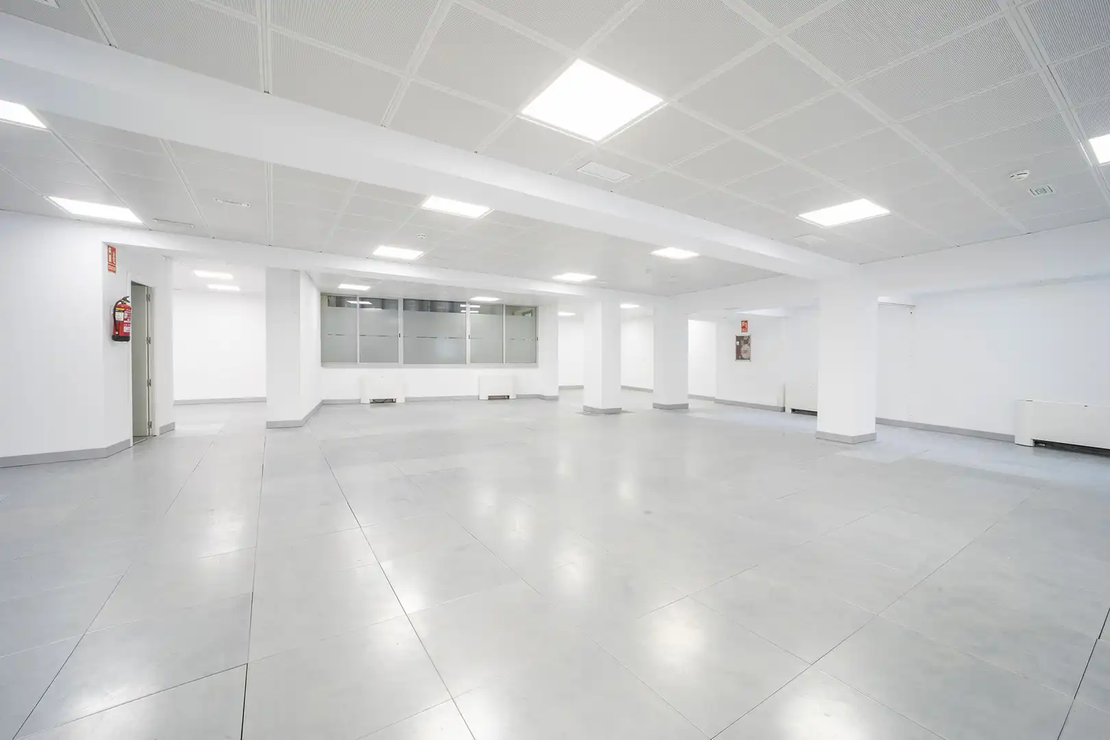 Office for rent in Madrid  with Air Conditioner and Heating