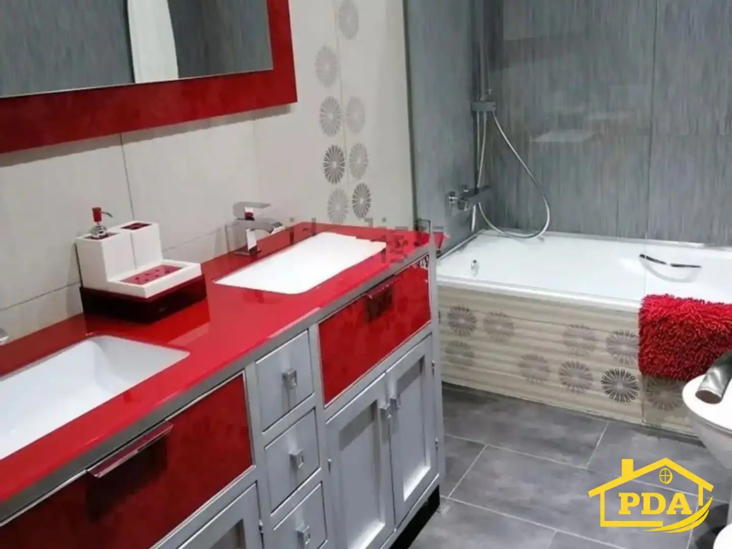 Flat with terrace for sale in Palma del Río, imagen 3