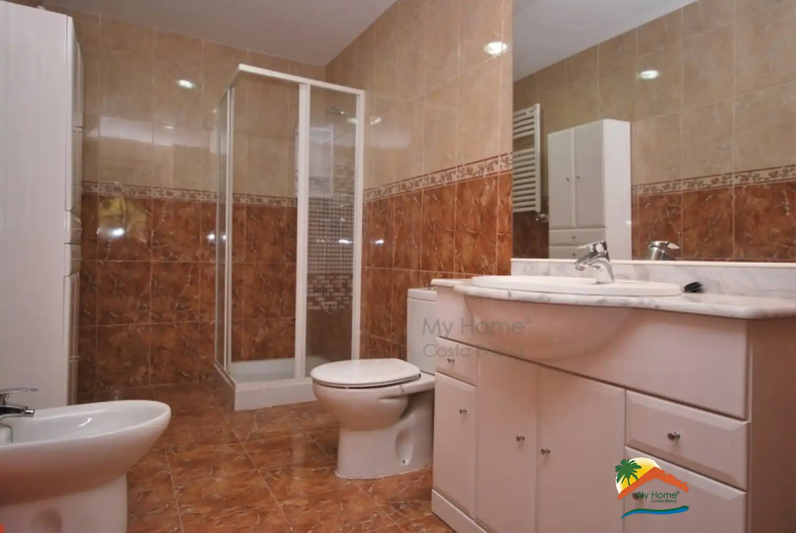 Bathroom of Houses for sale in Lloret de Mar  with Heating, Private garden and Terrace