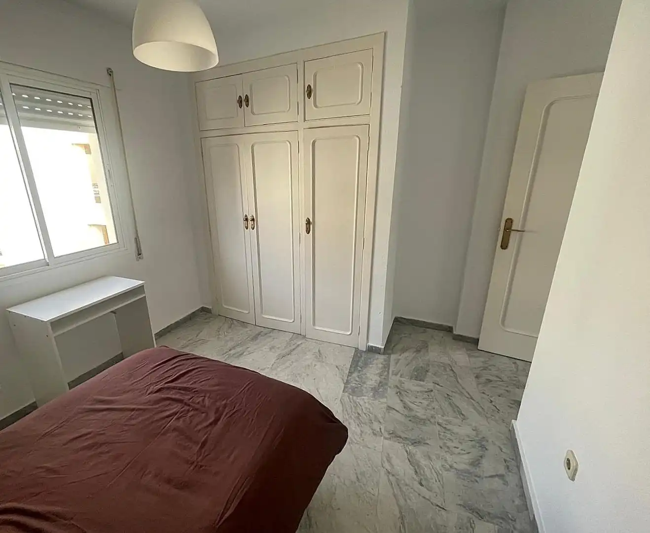 Habitación de Piso en venta en Torremolinos con Jardín privado, Terraza y Piscina comunitaria