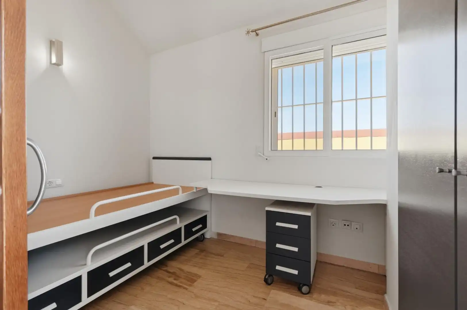 Habitación de Ático en venta en Catarroja con Aire acondicionado, Calefacción y Terraza