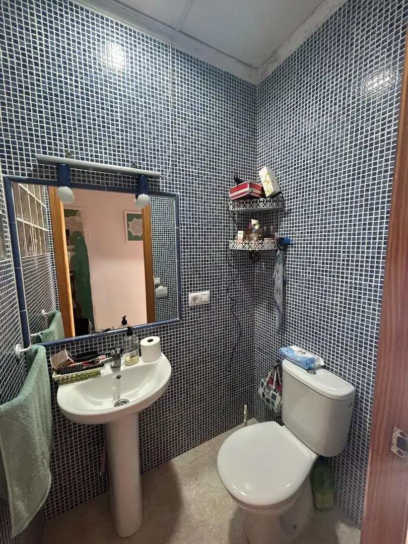 Bathroom of Houses for sale in Córdoba  with Air Conditioner, Terrace and Storage room