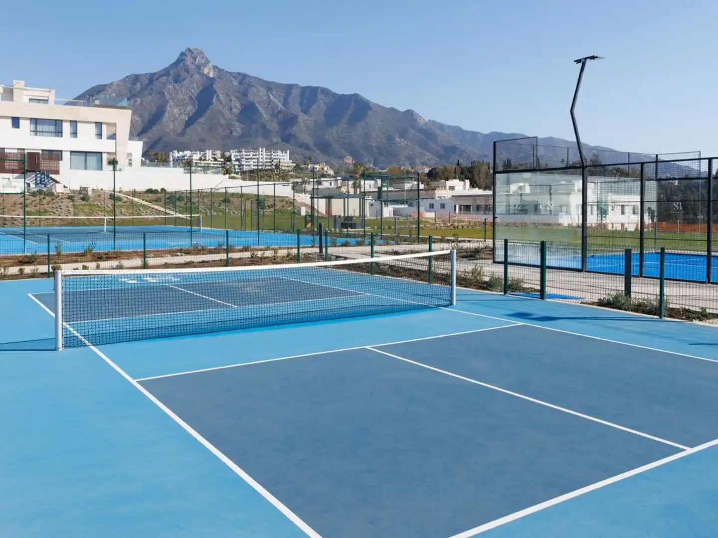 Vista exterior de Apartamento en venta en Marbella con Aire acondicionado, Terraza y Trastero