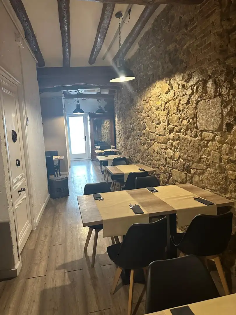 Local en venda en Igualada amb Aire condicionat
