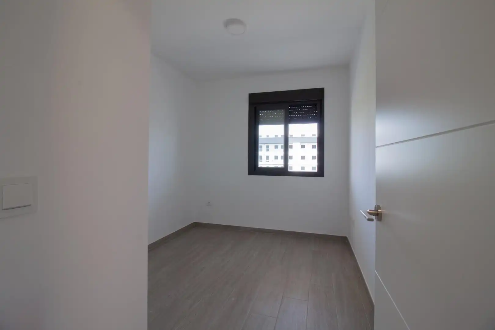 Habitación de Piso de alquiler en La Rinconada con Aire acondicionado, Jardín privado y Terraza