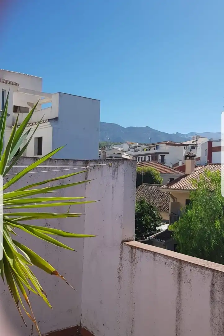 Exterior view of Attic for rent in La Zubia  with Furnished