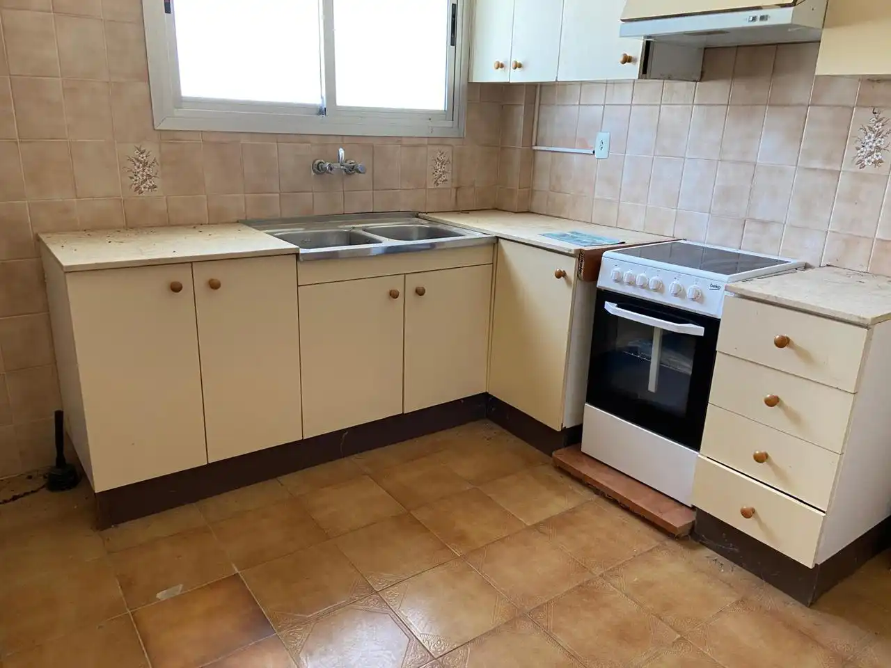 Cocina de Planta baja en venta en La Sénia