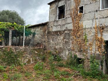 Terreno residencial en venta en Lugar da Feira 30