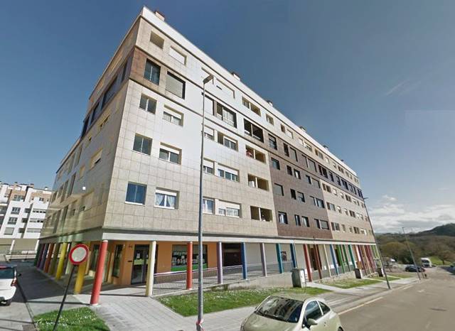 Local comercial en Venta en La Pola Siero