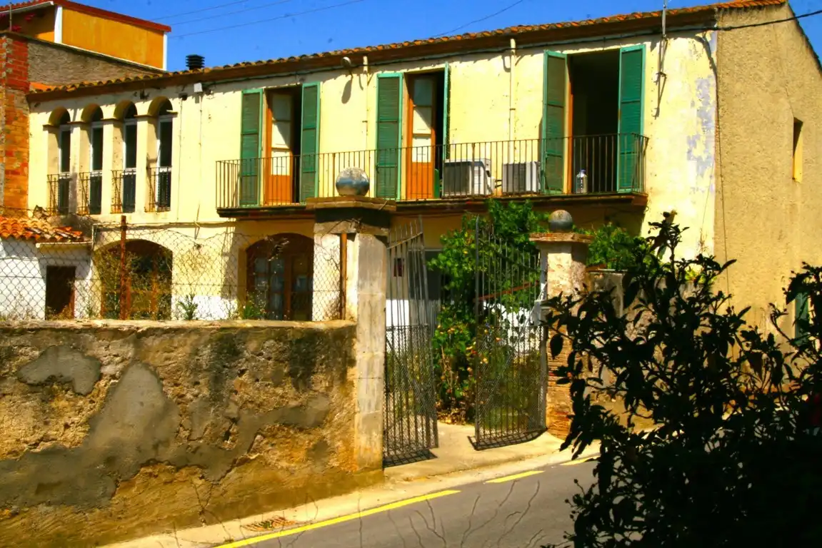 Vista exterior de Finca rústica en venta en Sant Pere Pescador con Jardín privado, Trastero y Horno