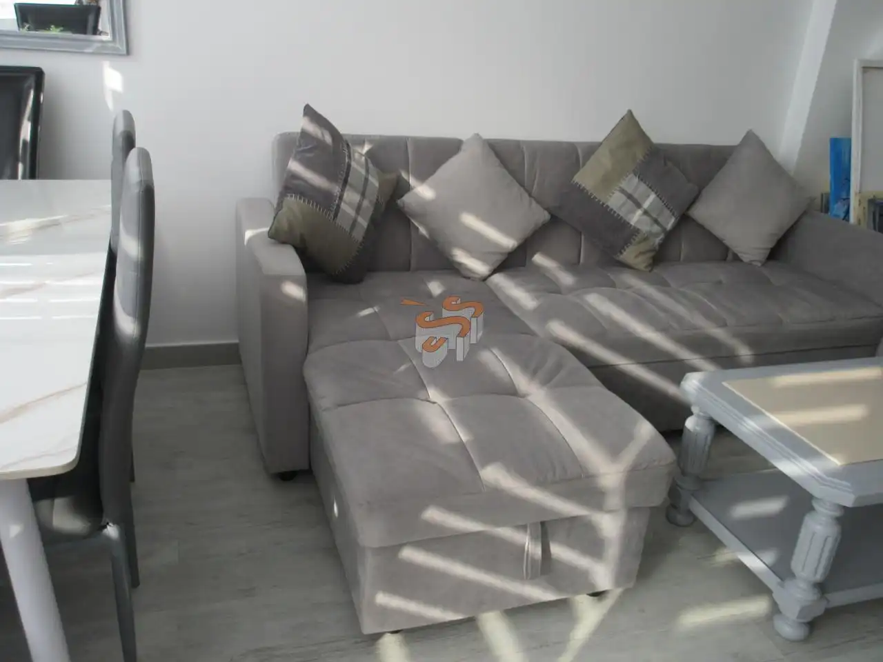 Sala d'estar de Pis de lloguer en Ferrol amb Calefacció i Moblat
