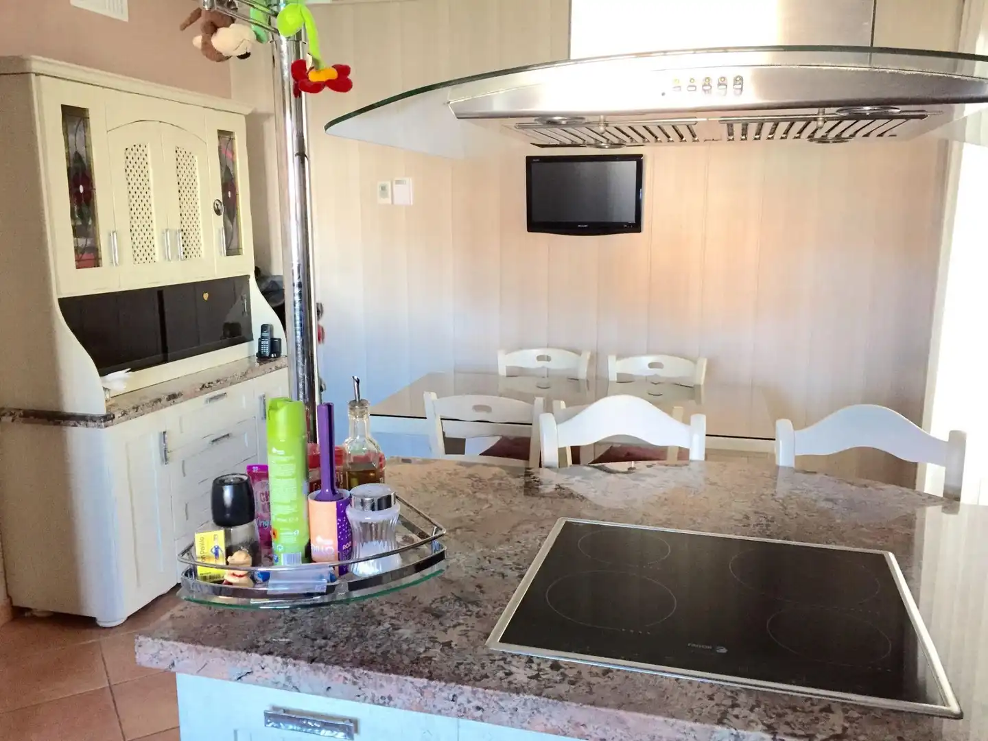 Cuina de Casa o xalet en venda en Antequera amb Aire condicionat, Calefacció i Jardí privat