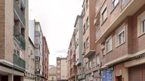 Foto 2 de Piso en venta en Calle Viñaza, Conde de la, Barrio de Delicias, Zaragoza Capital