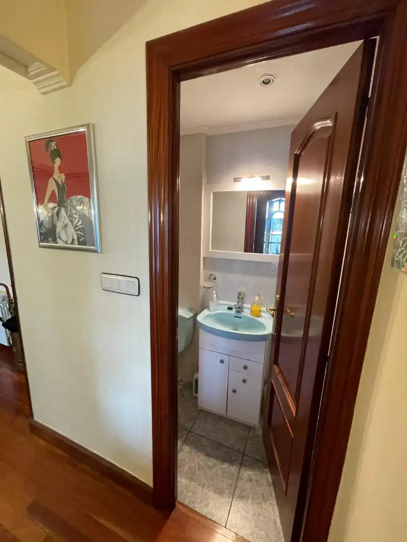 Bathroom of Flat for sale in Barakaldo   with Heating, Parquet flooring and Terrace