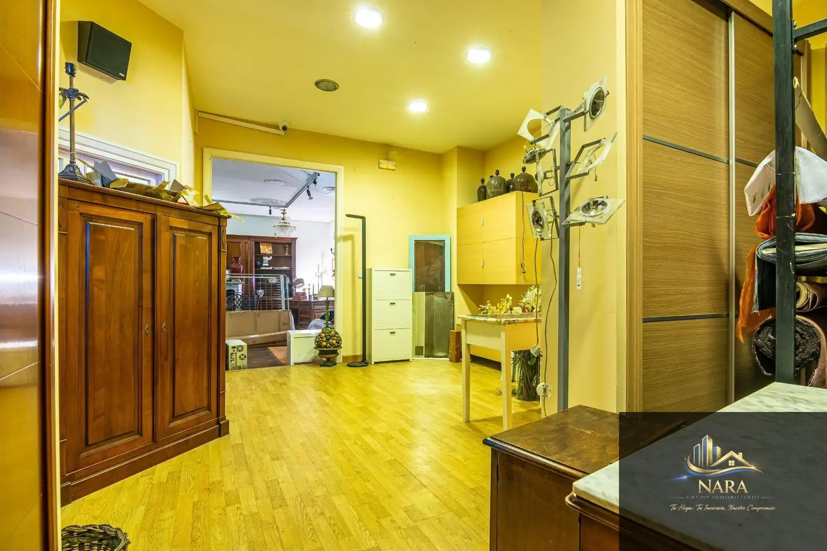Commercial properties for sale in Santander