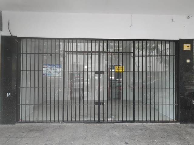 Local comercial en Alquiler en Avenida de la Música, 5 en El Juncal - Vallealto