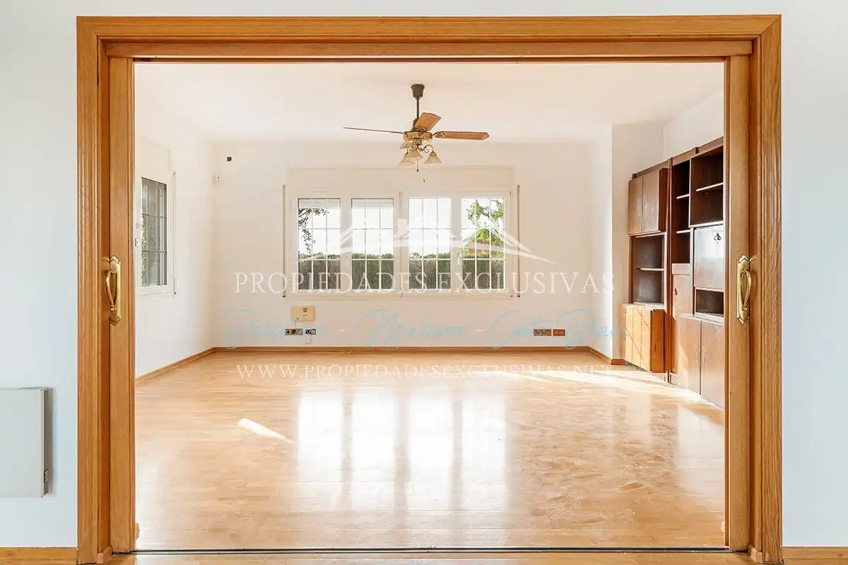 Sala de estar de Casa o chalet en venta en Teià con Aire acondicionado, Calefacción y Jardín privado