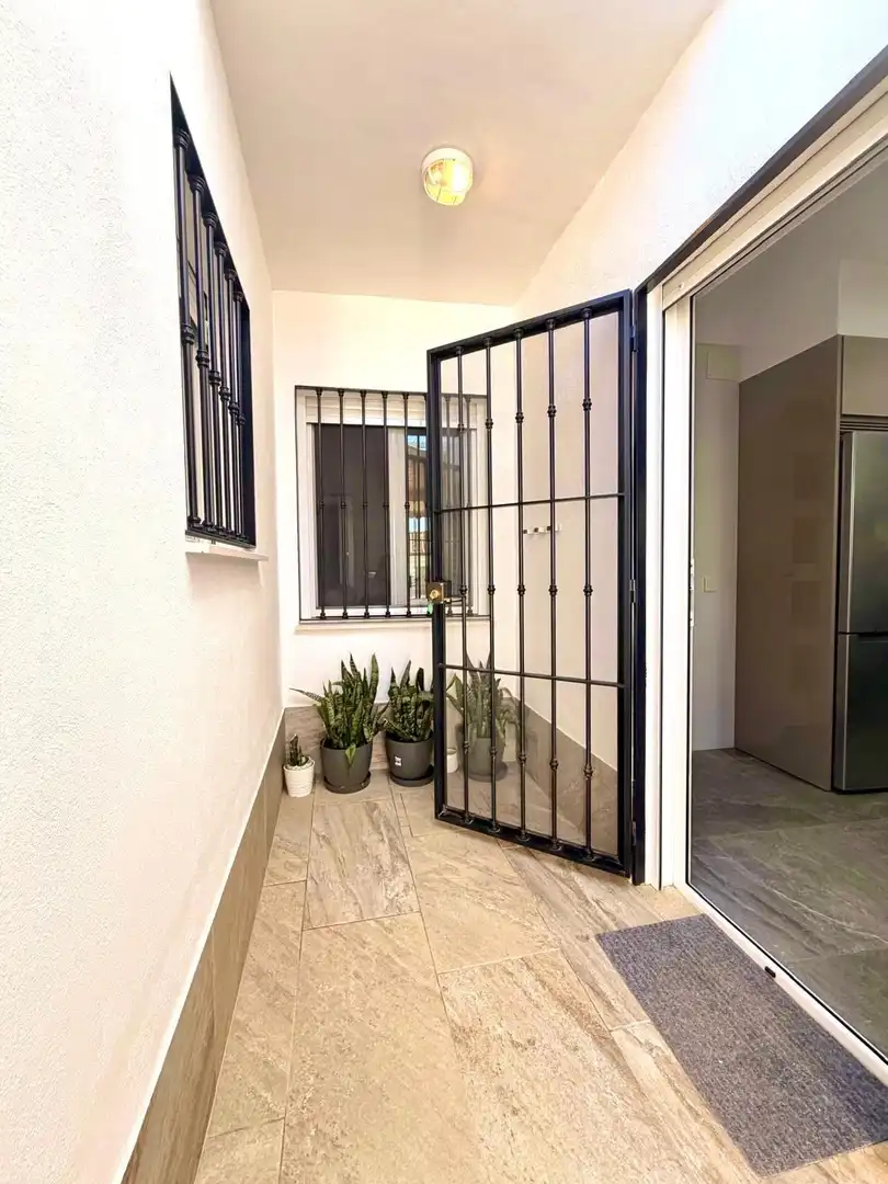 Balcony of Houses for sale in Lopera