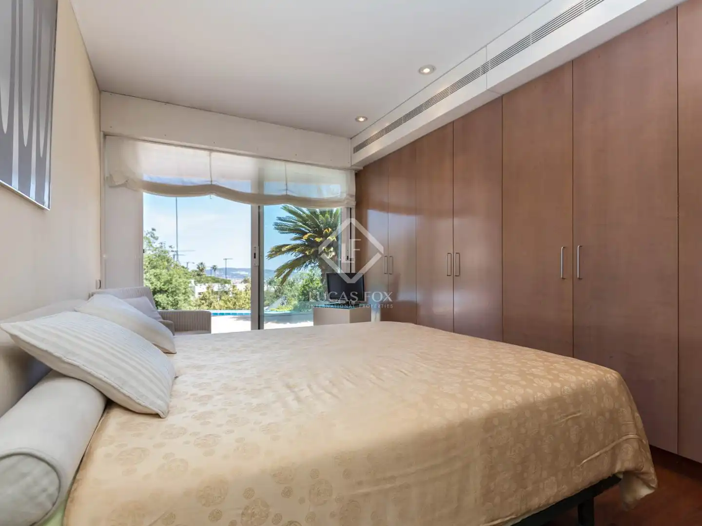 Schlafzimmer von Haus oder Chalet zum Verkauf in Esplugues de Llobregat mit Klimaanlage, Heizung und Privatgarten