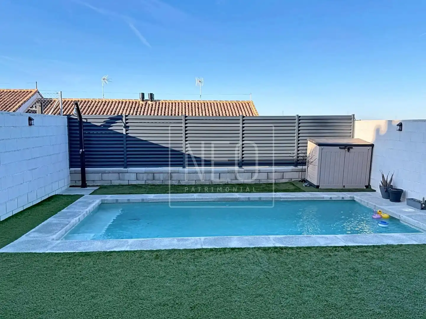 Adossat amb piscina en venda a Carranque