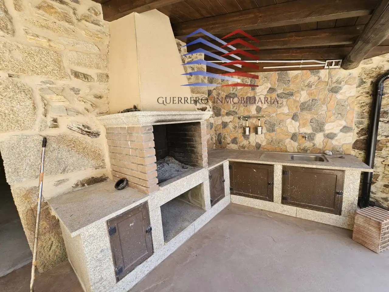 Jardín de Casa o chalet en venta en A Merca   con Calefacción, Terraza y Piscina