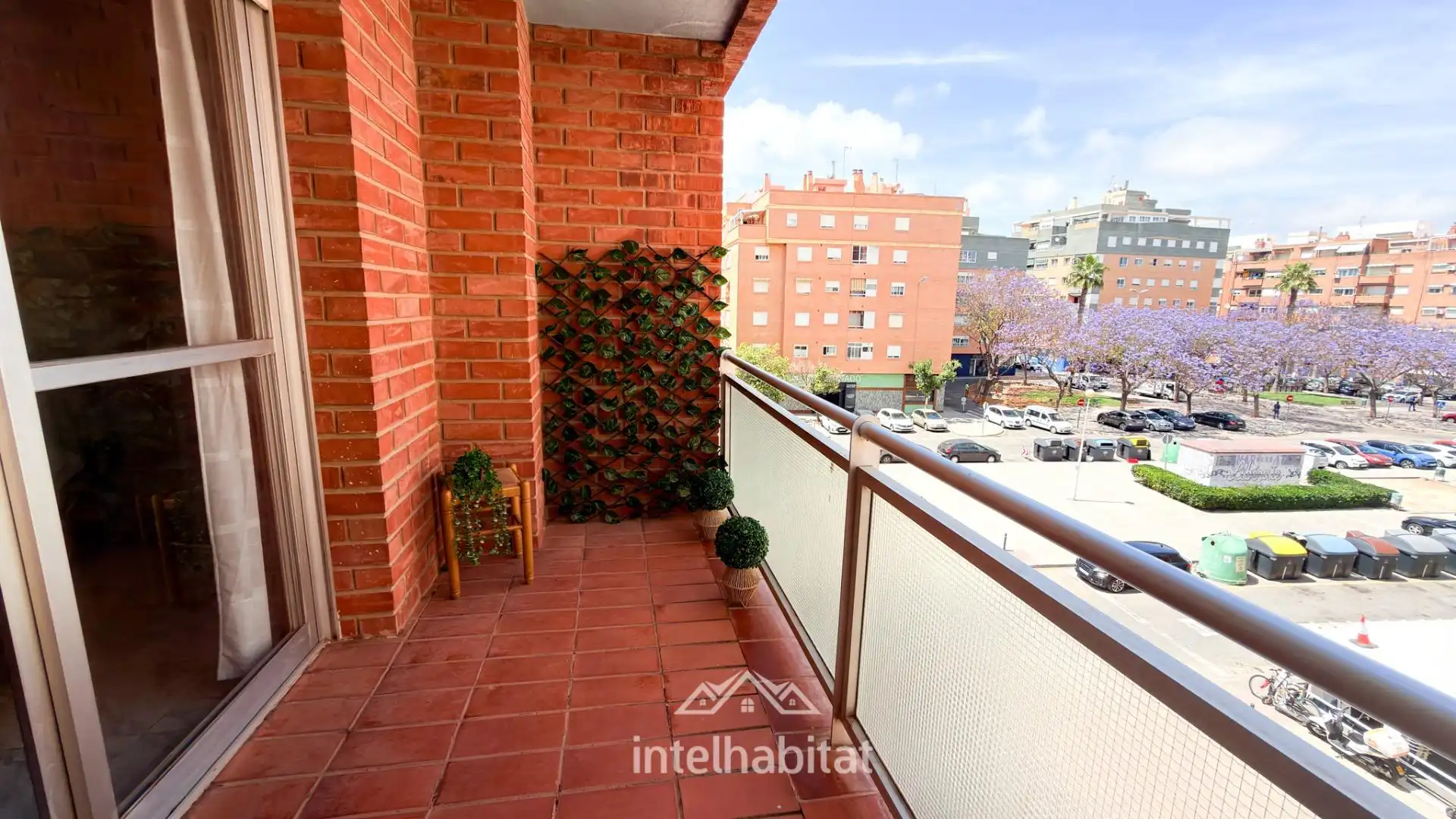 Terrassa de Pis en venda en Sagunto / Sagunt amb Balcó i Piscina comunitària