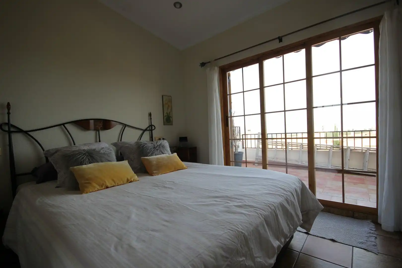 Habitación de Casa o chalet en venta en La Nucia con Aire acondicionado, Calefacción y Jardín privado