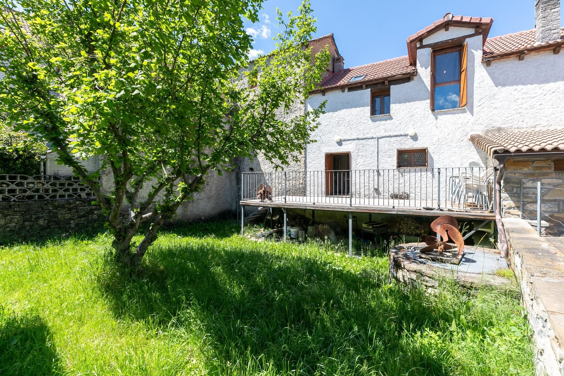 Garden of Country house for sale in Sabiñánigo  with Heating, Private garden and Terrace