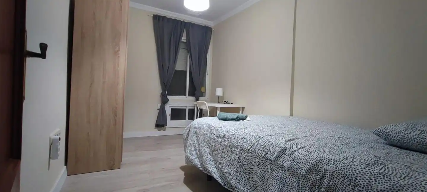 Bedroom of Flat for rent in Melilla