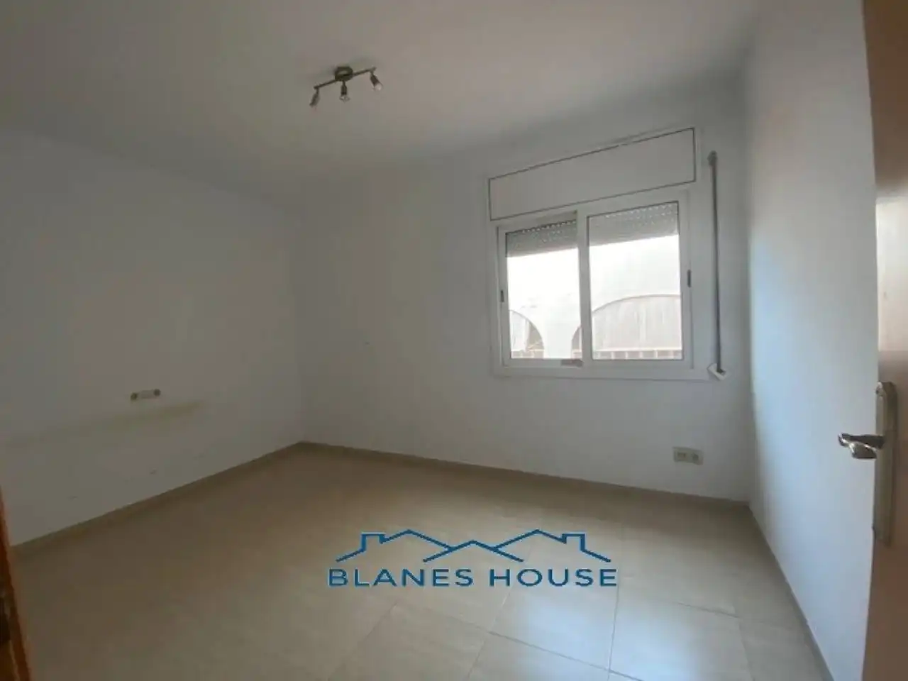 Vista exterior de Piso en venta en Maçanet de la Selva