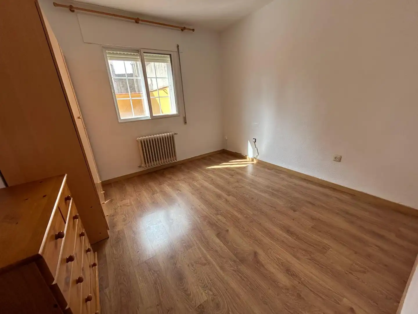 Schlafzimmer von Wohnung zur Miete in Malagón mit Klimaanlage, Heizung und Ofen