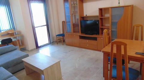 Foto 4 de Piso de alquiler en Valdepeñas, Ciudad Real