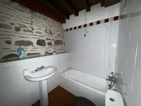 Bathroom of Houses for sale in Toledo  with Balcony