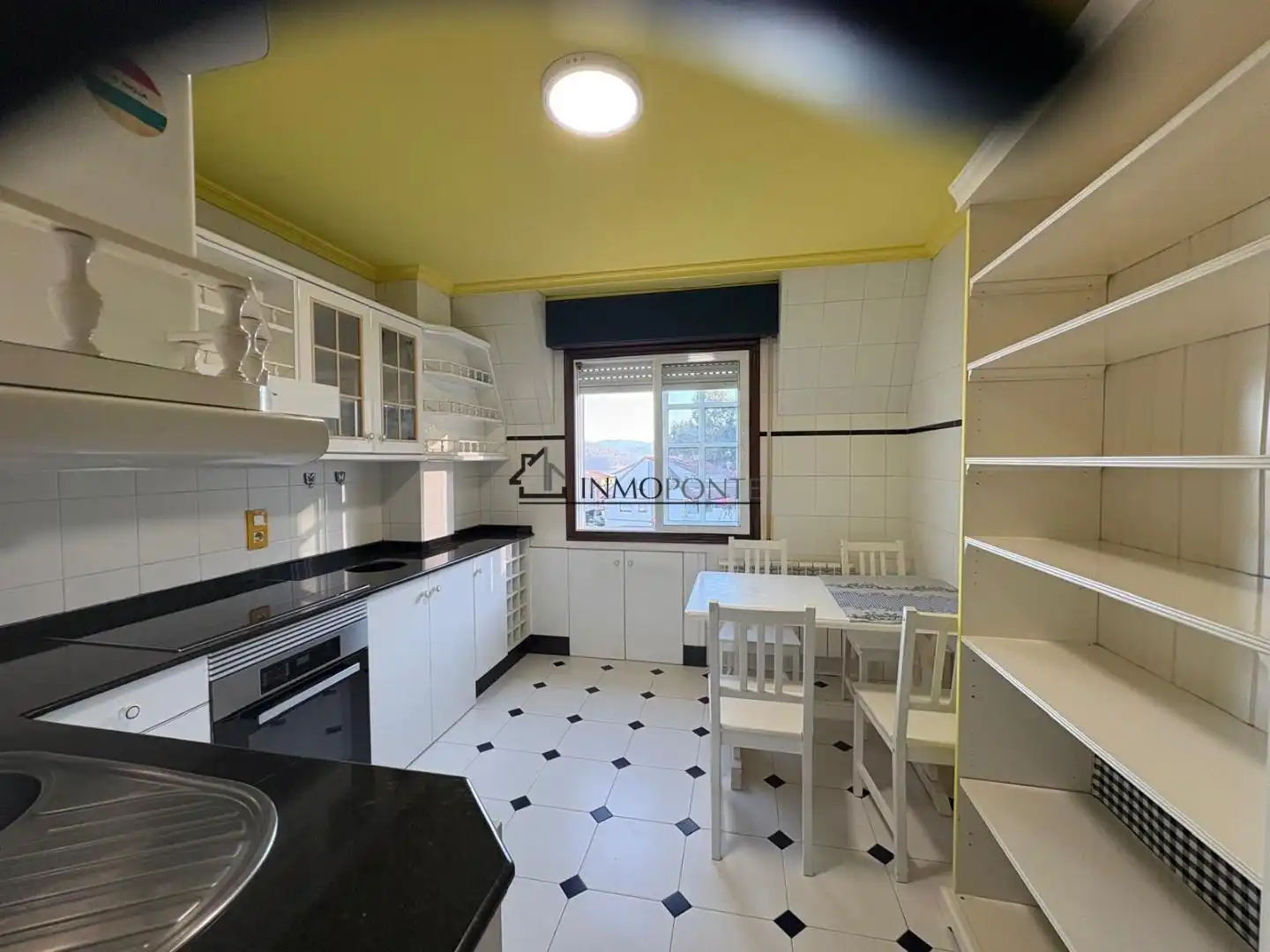 Kitchen of Flat for rent in Combarro
