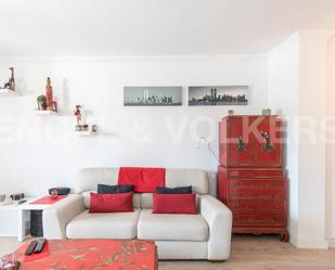 Sala d'estar de Apartament en venda en Sant Vicenç Dels Horts amb Aire condicionat i Balcó