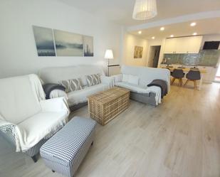 Sala d'estar de Pis en venda en Ronda amb Aire condicionat i Moblat