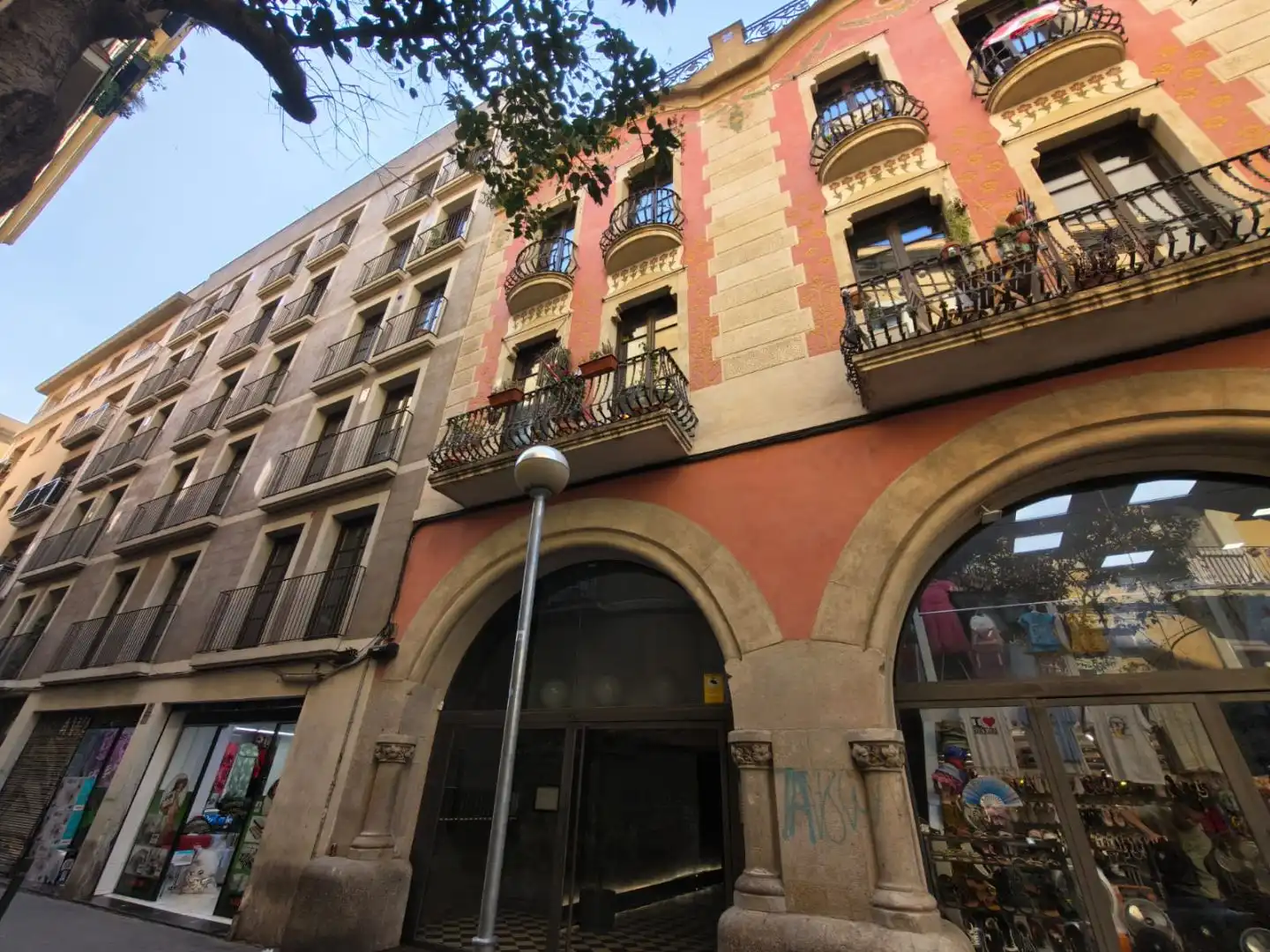 Pis amb piscina en venda a Carrer de la Cera 55