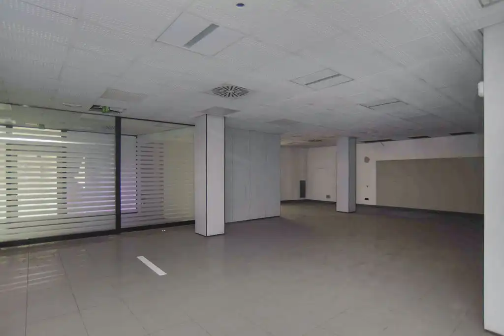 Local comercial en venda a Av Roma, imagen 10