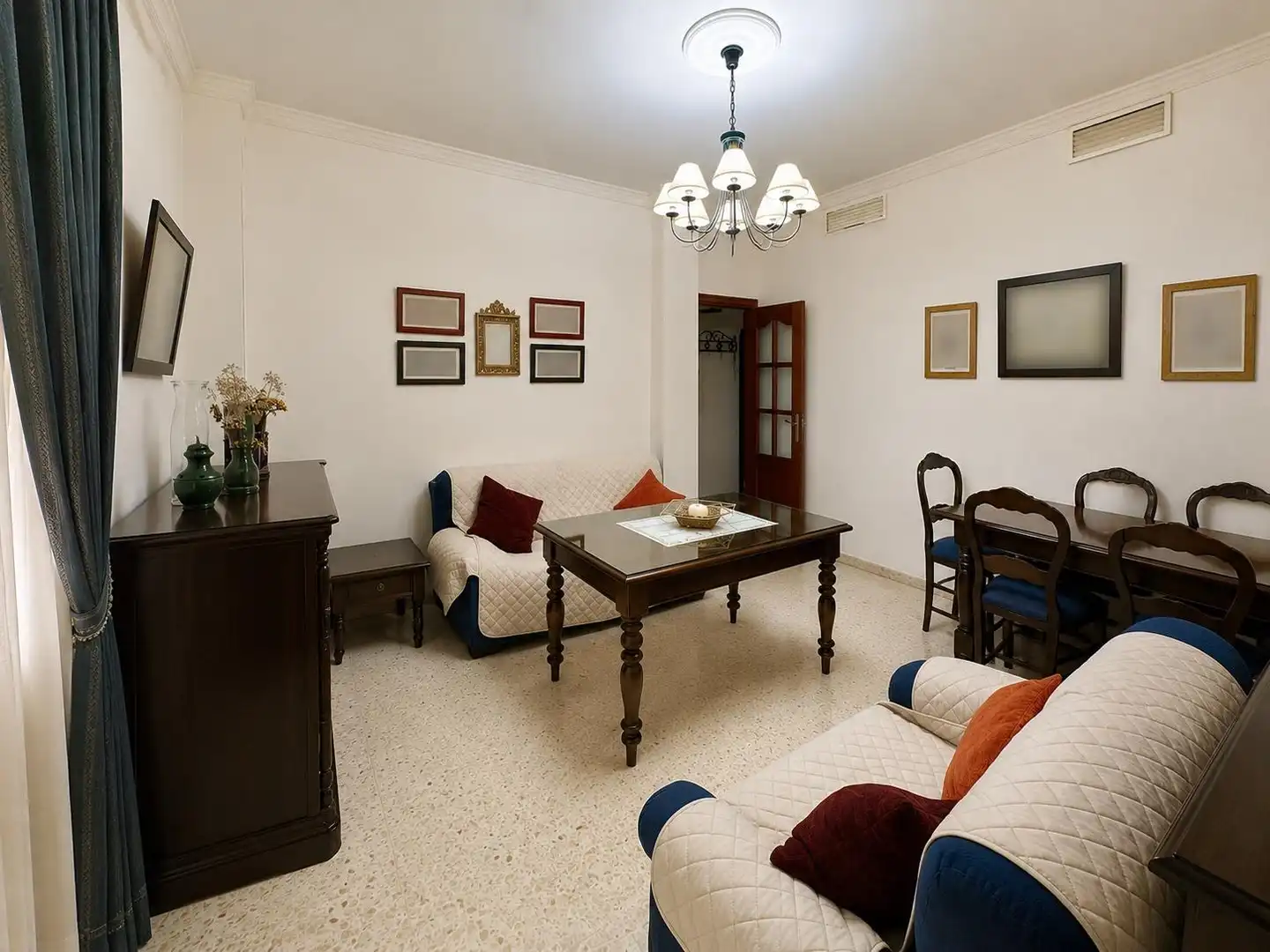 Sala d'estar de Planta baixa en venda en Marchena