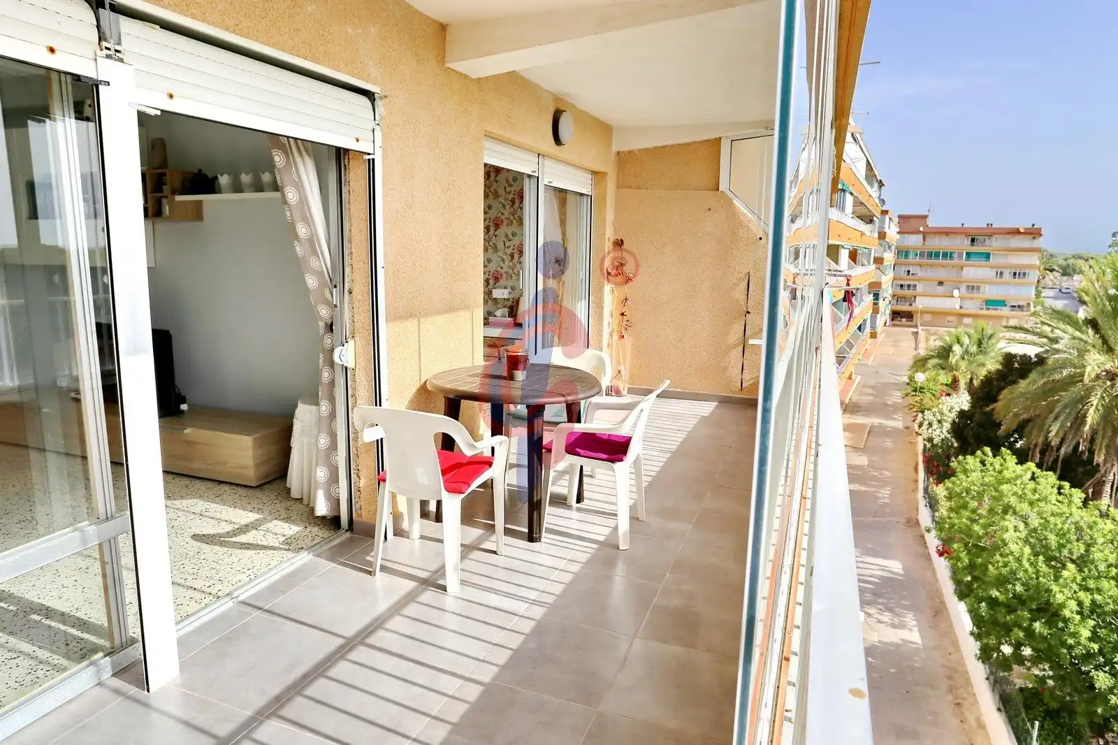 Terrassa de Apartament en venda en Guardamar del Segura amb Moblat