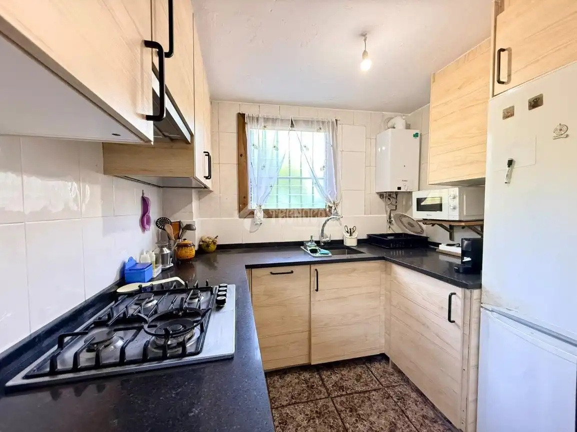 Cocina de Casa o chalet en venta en Vilanova i la Geltrú con Aire acondicionado, Terraza y Piscina